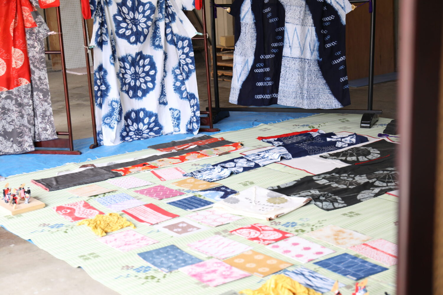 藍と端縫いまつりの展示風景
